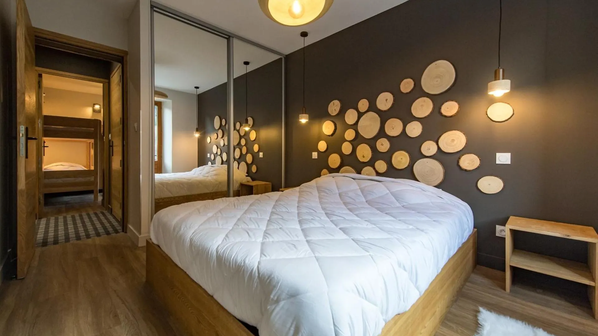 Cozy 6 To 8 People In Orelle Direct Val Thorens 0*,